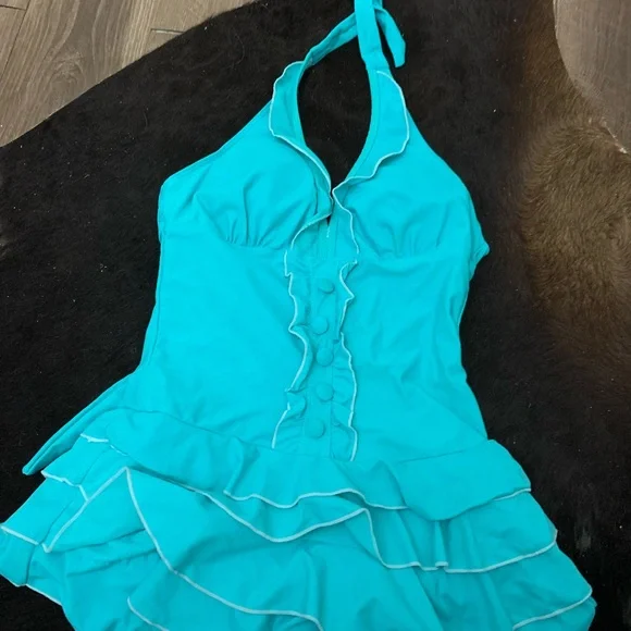 Bathing suit - Picture 1 of 3